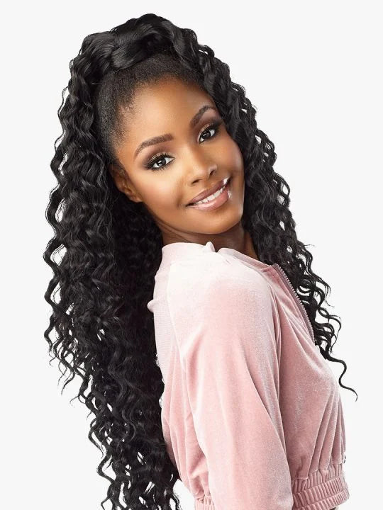 Sensationnel UD 12 Long-length style in thin and Unique, separated crimp curl style with natural layer to give volume.