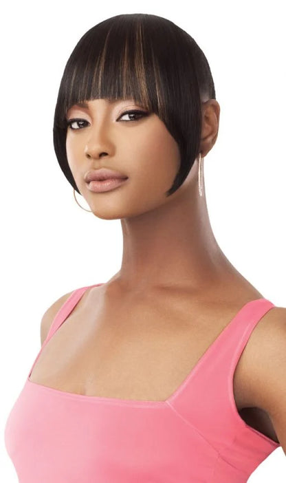 Outre Pretty Quick Bang Sleek Swooped Bang (Copy)