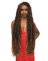 BUTTERFLY BORN LOCS 36"