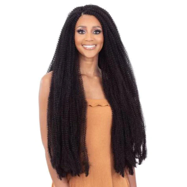 FREETRESS: 3X PRE-FLUFFED POPPIN' TWIST 24'' Find Your New Look Today!